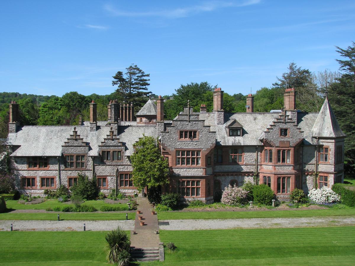 Caer Rhun Hall Hotel Conwy Exterior photo